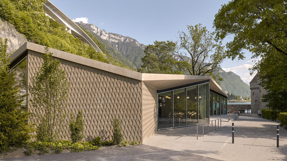 CAFÉ BYRON, UNE VUE CONTEMPORAINE SUR L'HISTOIRE